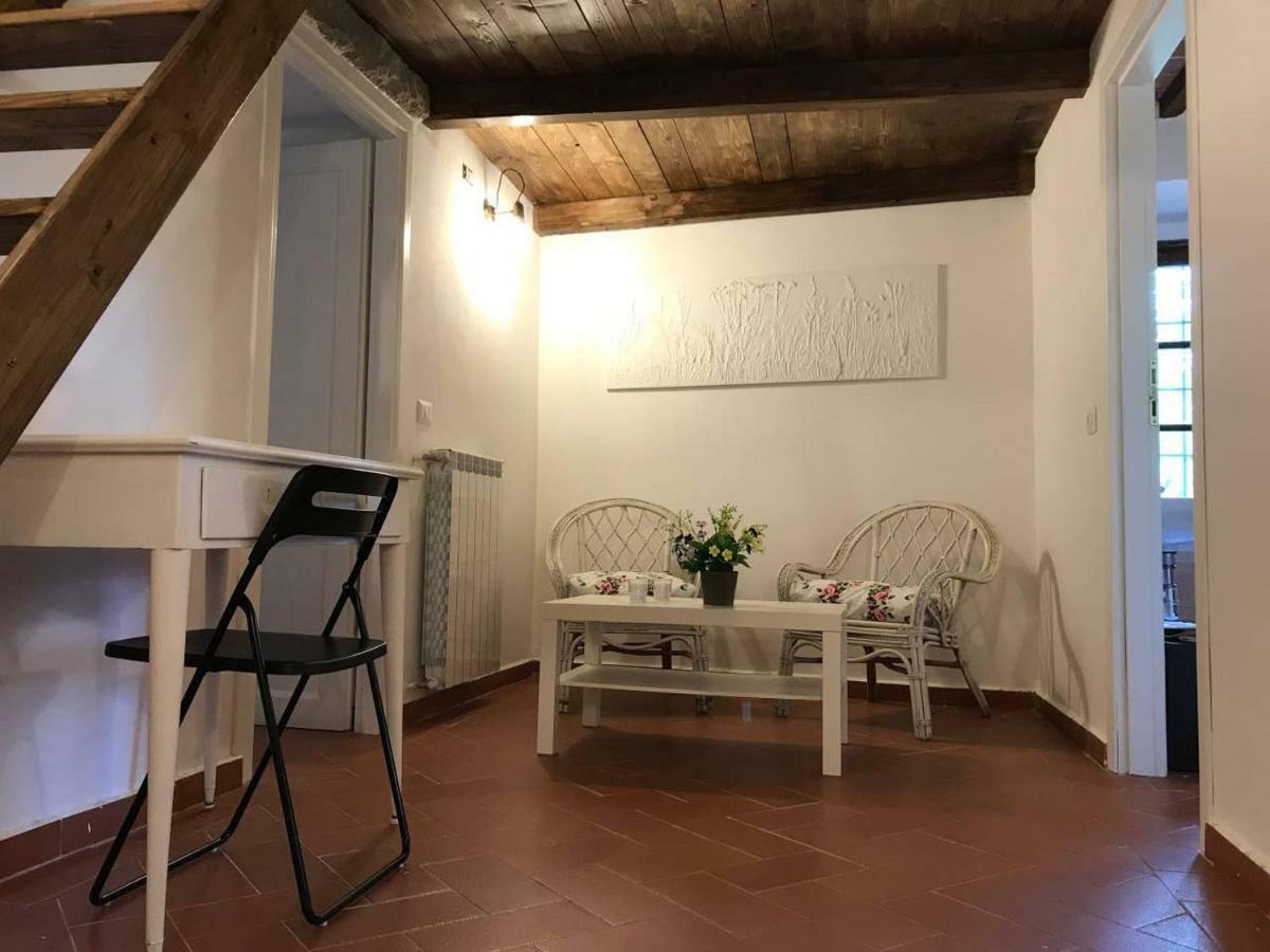Antica Dimora Di Laura Apartment Барберино ди Мугело Екстериор снимка